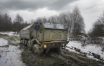 T815-7T3RC1_8x8_PRAM_carrier_lifting_platform_02