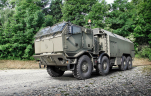 T815-7T3RD1_8x8_chassis_armoured_long_cab_02