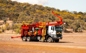 8x8 MOBILE DRILLING RIG