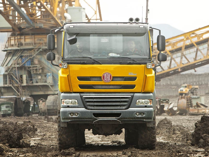 TATRA RIBALTABILE UNIVERSALE 8x8 Tatra_t158_8p5r36-341_tipper