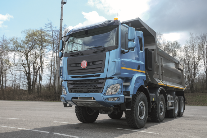 8x8 TATRA PHOENIX REAR TIPPER