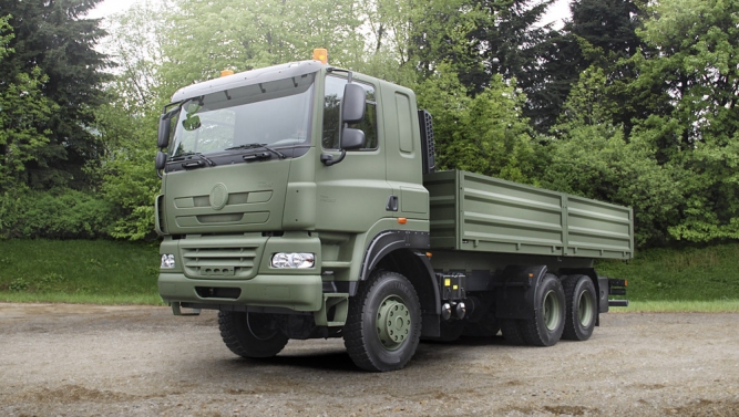 TATRA PHOENIX in olive drab at IDEB 2012