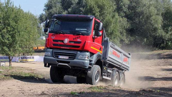 TATRA PHOENIX at exhibitions in Belgium and Norway