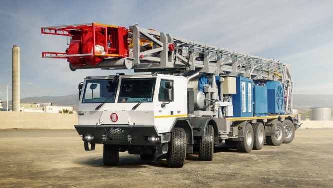 Special TATRA trucks – Part 3: "Centipede vehicle" for Oil & Gas