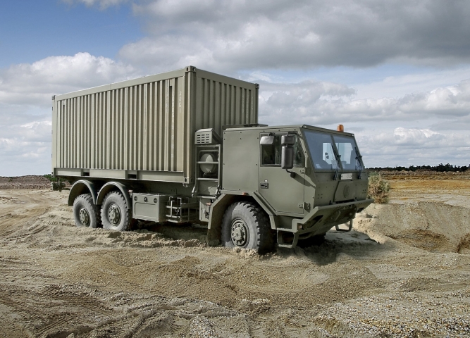 6x6 HIGH MOBILITY HEAVY DUTY UNIVERSAL CONTAINER CARRIER