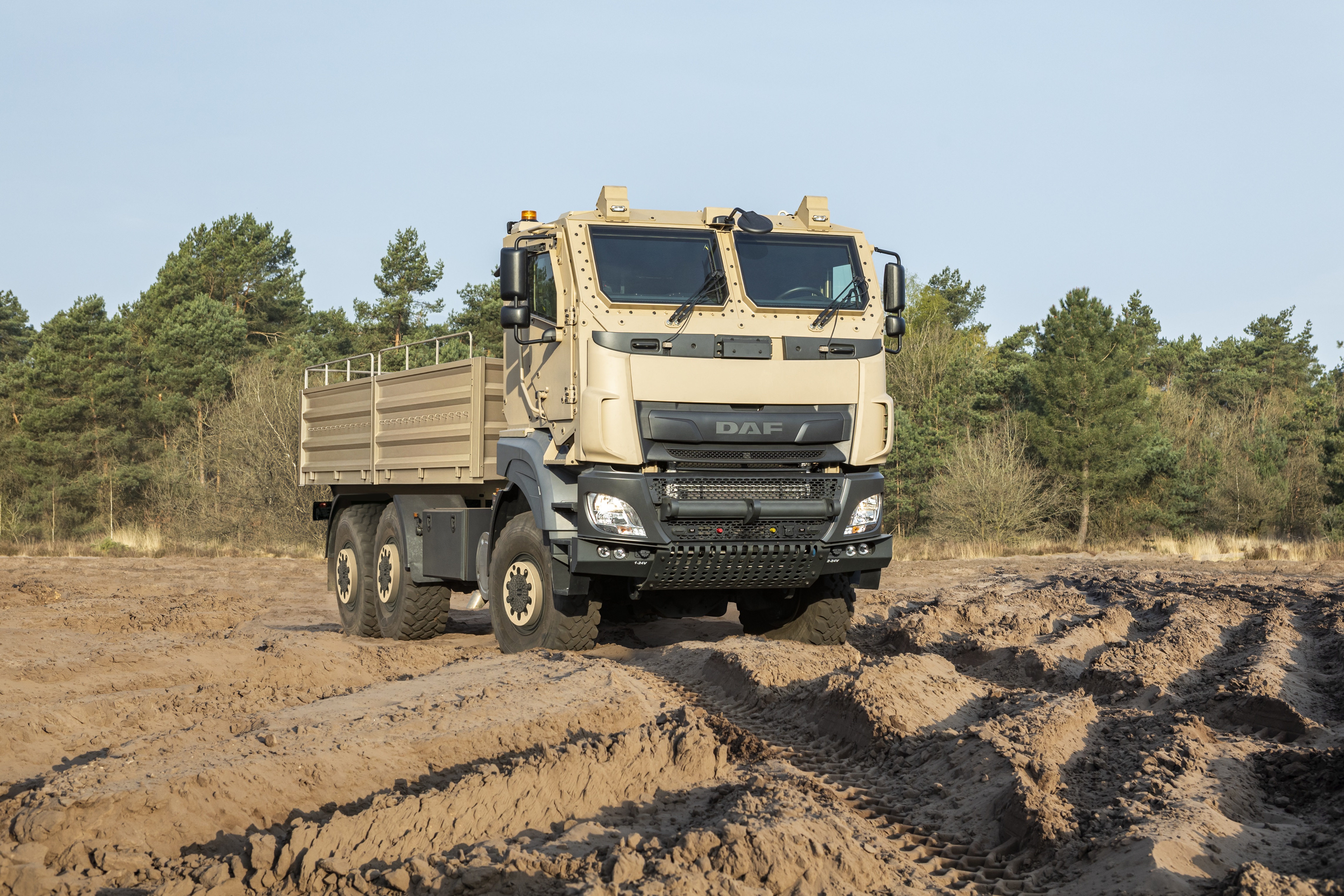 Bedex 2026 Tatra DAF 6x6 military - kopie