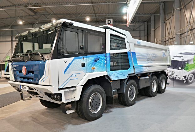 <strong>The world premiere of the first fully battery-powered electric truck by Tatra Trucks took place at the e-Salon 2025 trade fair in Prague</strong>
<p></p>

