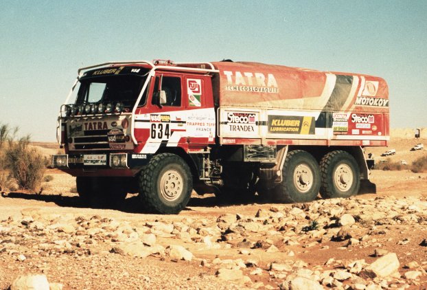 <strong>Tatra celebrates 40 Years of the Tatra Brand at the Dakar Rally</strong>